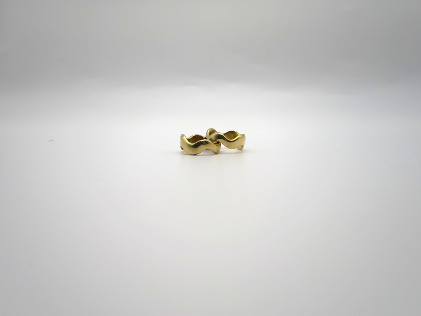 Wavy Ring - Gold